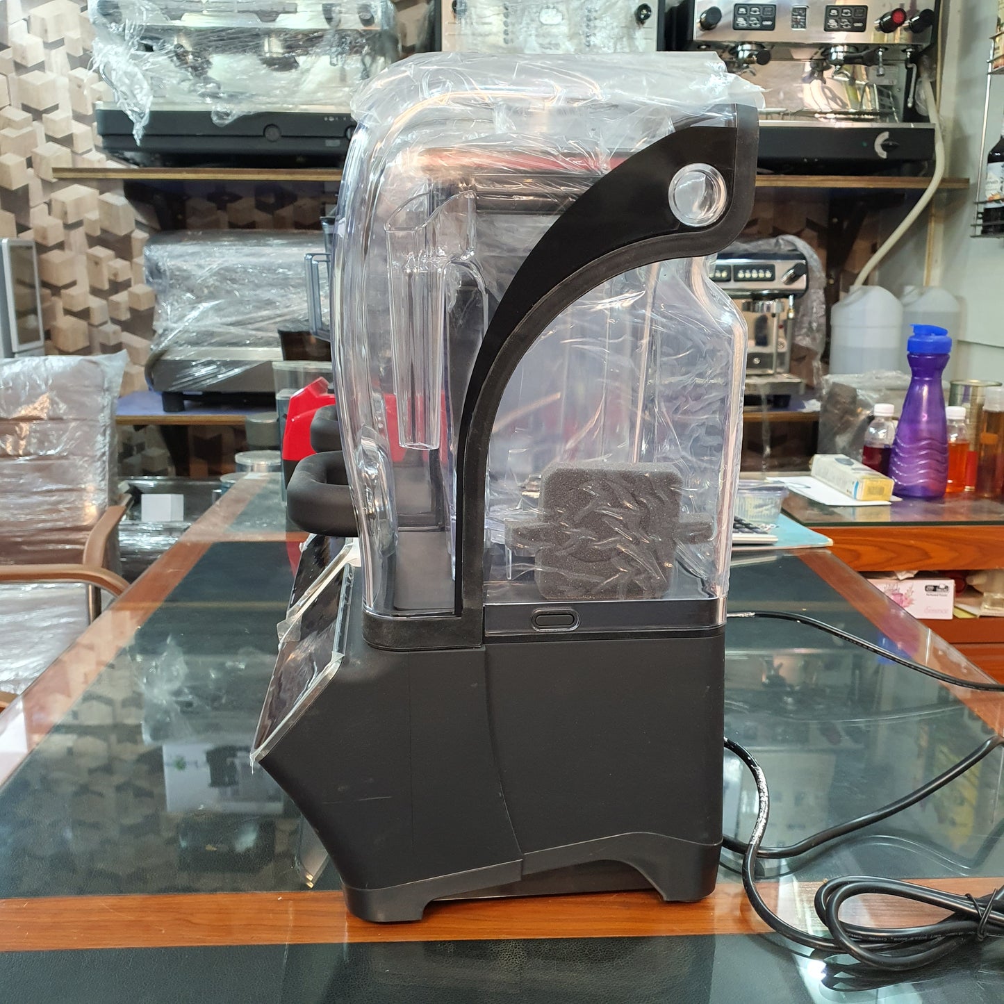 Bevsol Soundproof Commercial Blender 1.6 Ltr